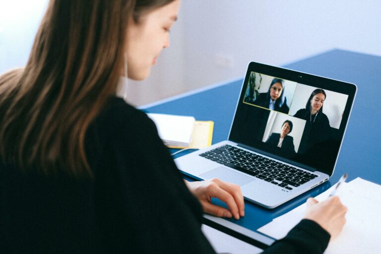 How to have a great first meeting with your mentor or expert on video calls